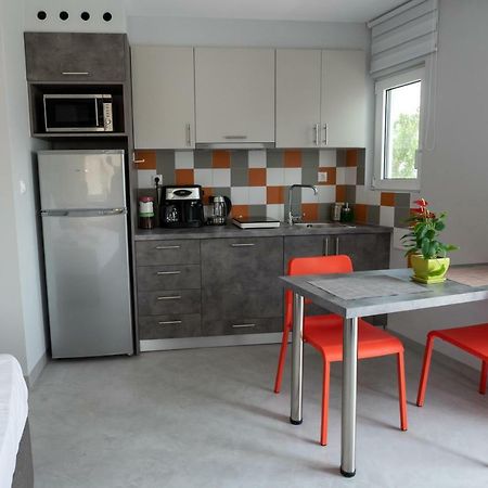 אתונה Acropolis Monastiraki Newly Renovated Apartment מראה חיצוני תמונה